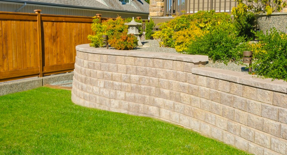 stone block retaining wall personal touch landscape and gardening imga7d14045050b36b8 9 5778 1 6806c37