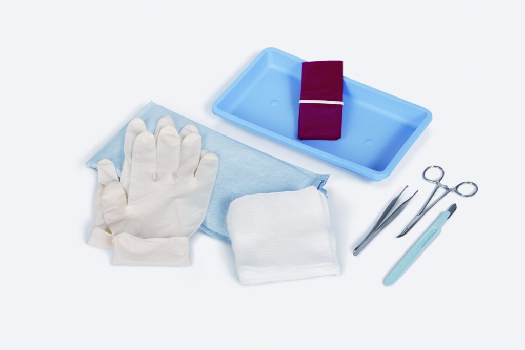 Debridement Trays scaled 1
