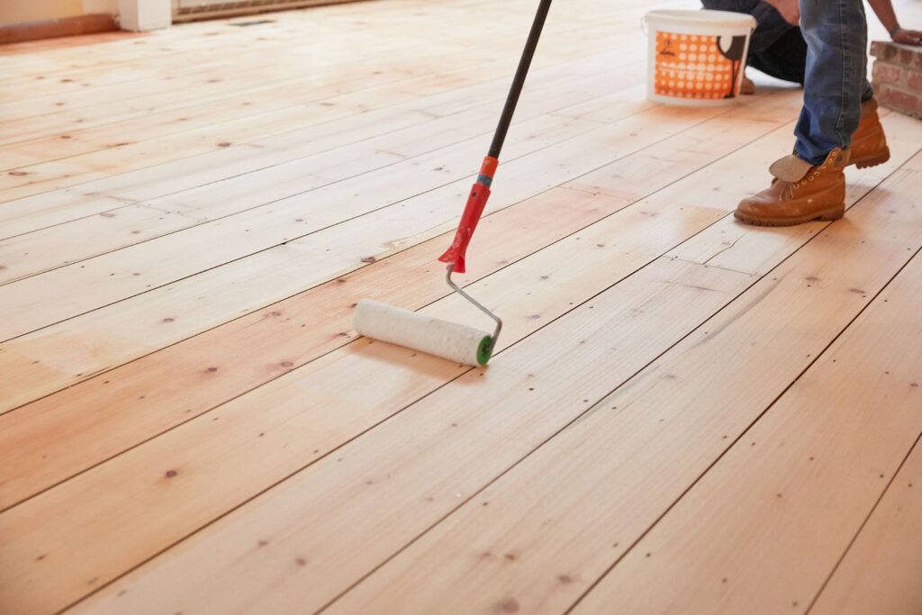 refinish hardwood flooring 1314864 04 983af09c5c8841cf856abbbe9659e639