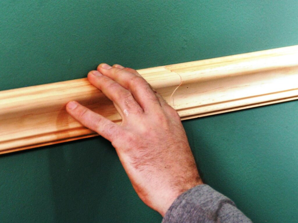 Ultimate How To Chair Rail lap joint s4x3.jpg.rend .hgtvcom.1280.960