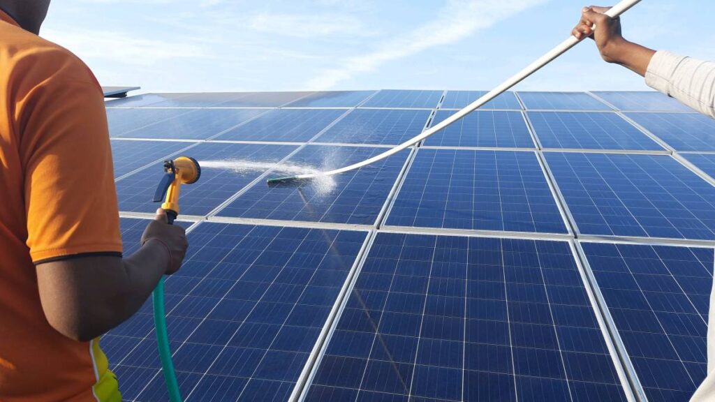 1635505035237 solar panel cleaning