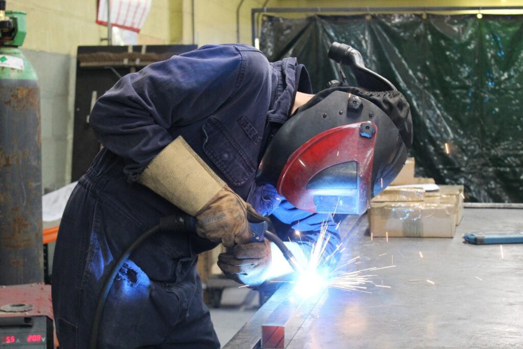 can you weld stainless steel to mild steel